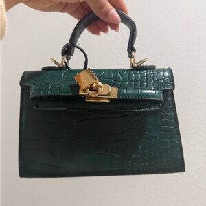 Princess Polly Dark Green Croc-Embossed Mini Bag